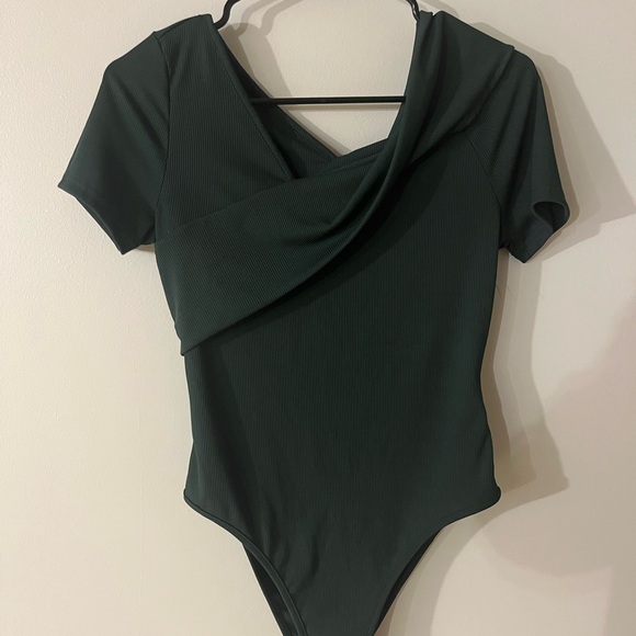 Green BodySuit - Picture 4 of 5